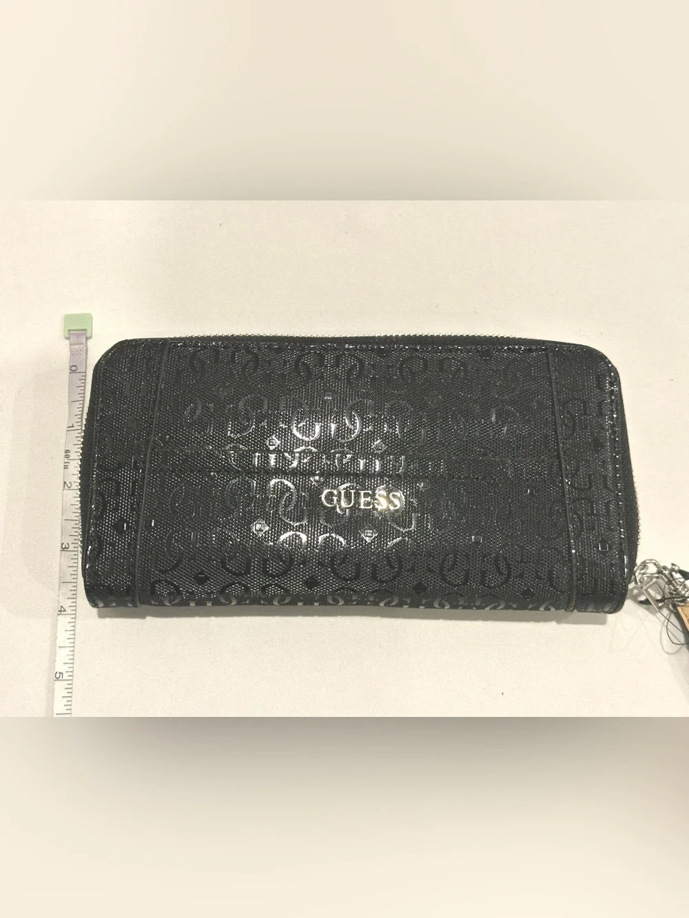 Guess stylish zip